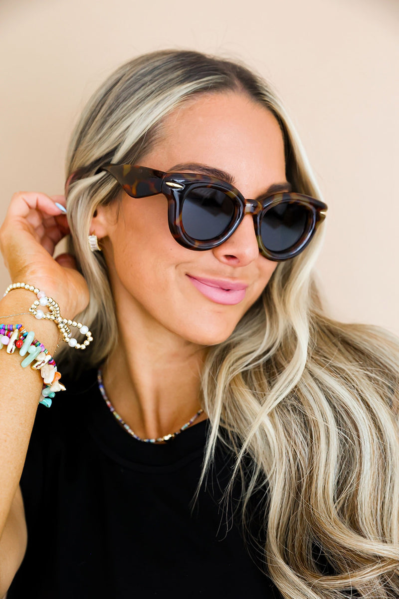 Golden Hour Gaze Sunglasses- Tortoise