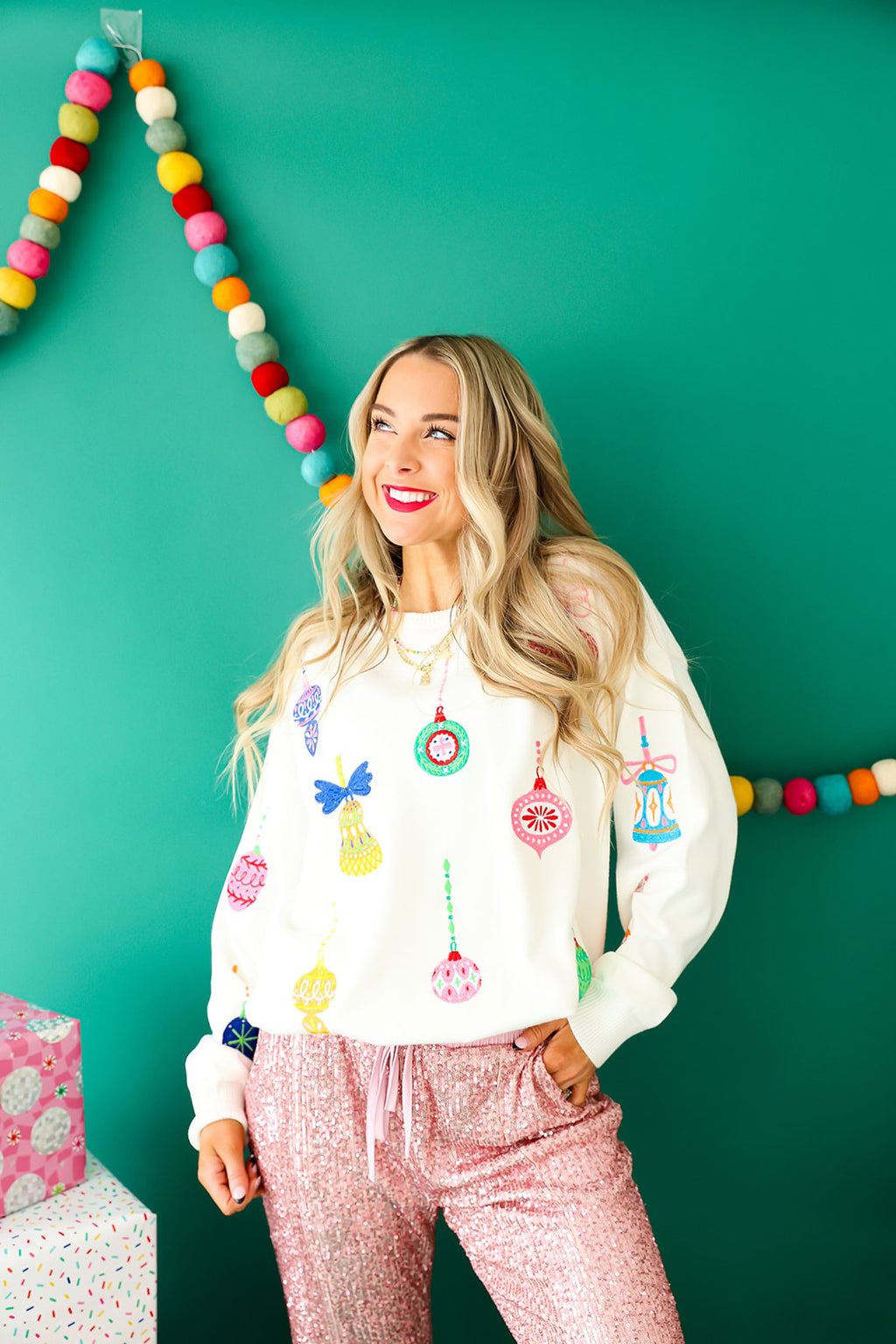 Colorful Embroidered Ornaments Sweater-White