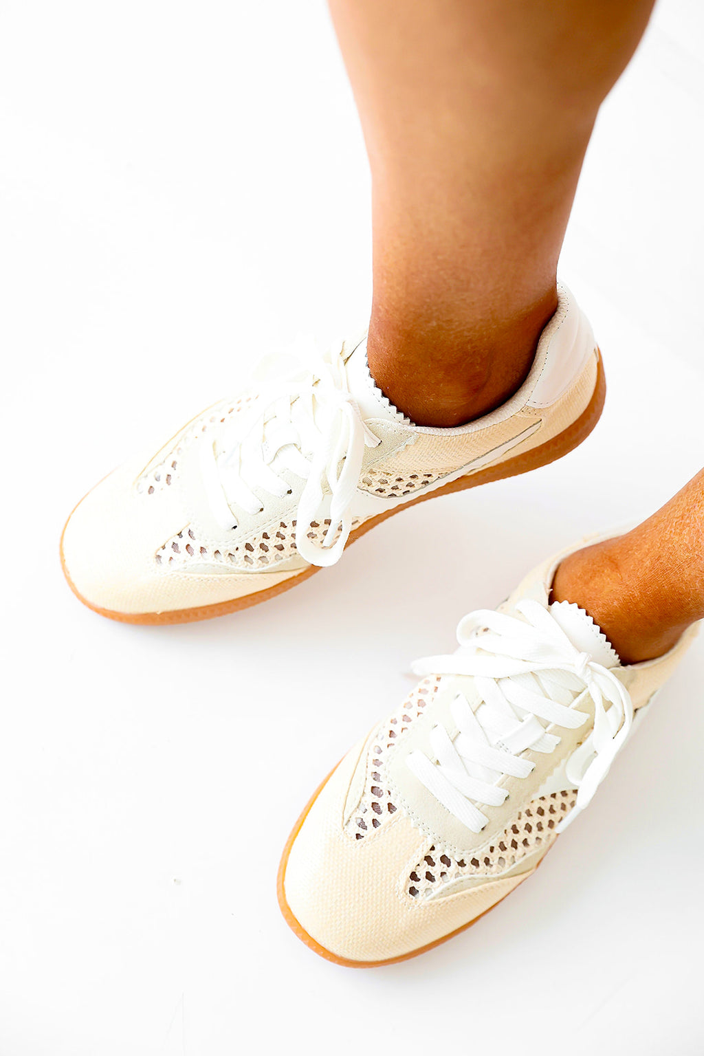 Raffia Sneakers- Tan/Ivory