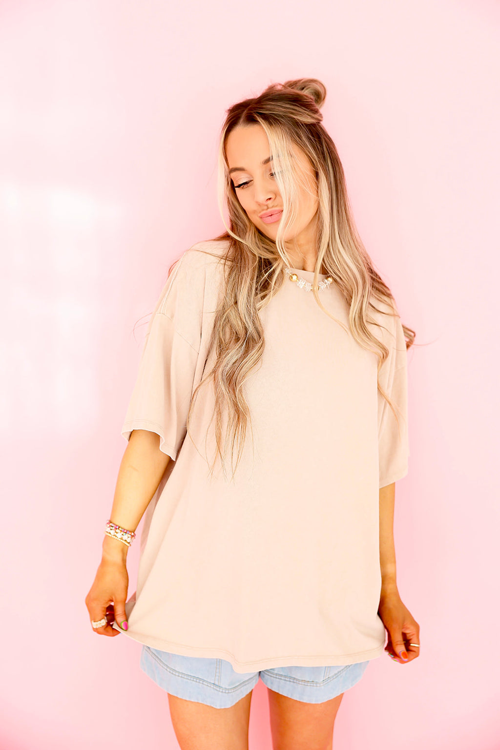 Simple & Sweet Tee-Taupe