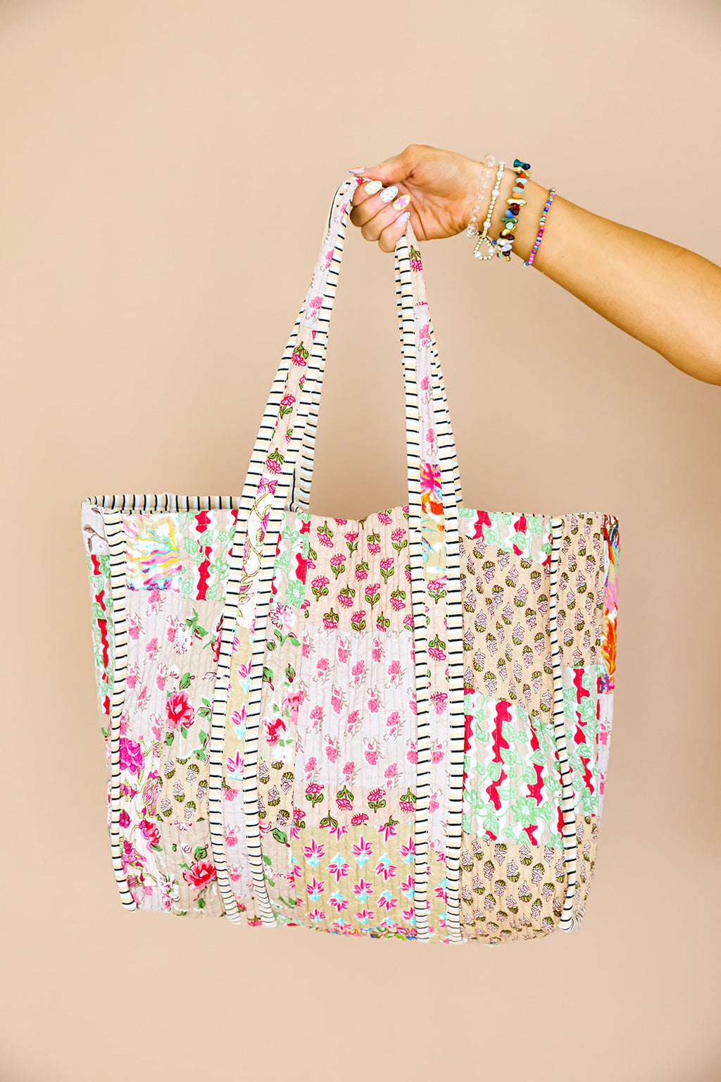 Quilted Tote Bag-Tan Piping