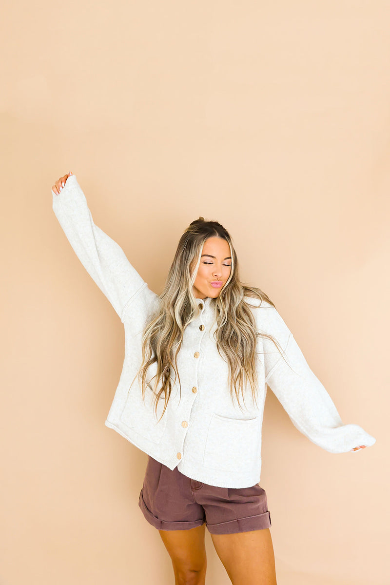 Snuggle Season Cardigan – Oatmeal
