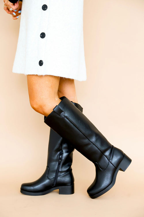 Weekend Wanderer Boots- Black