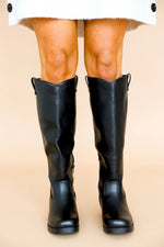 Weekend Wanderer Boots- Black