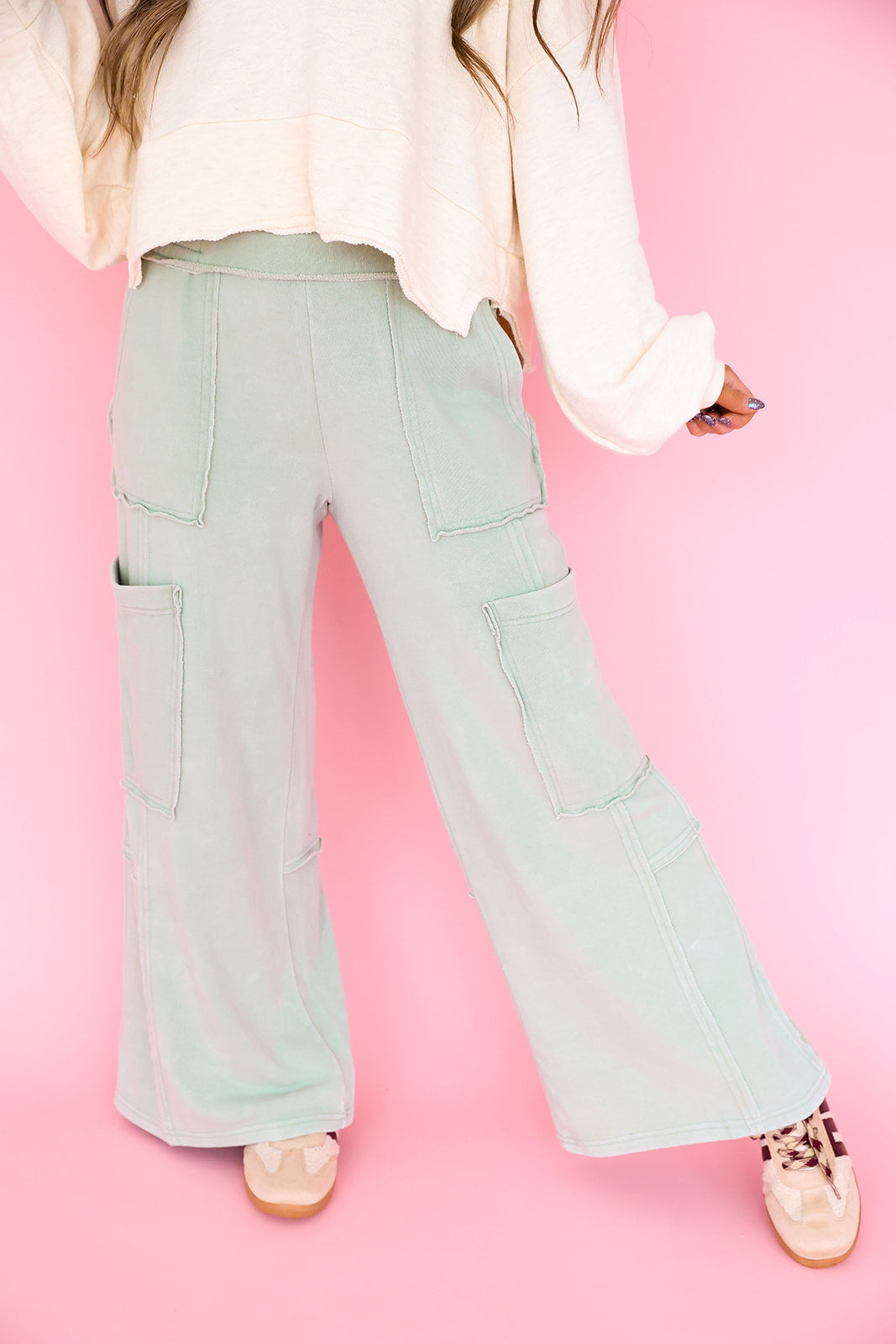 The Effortless Era Pants – Sage Green