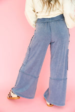 The Effortless Era Pants – Navy