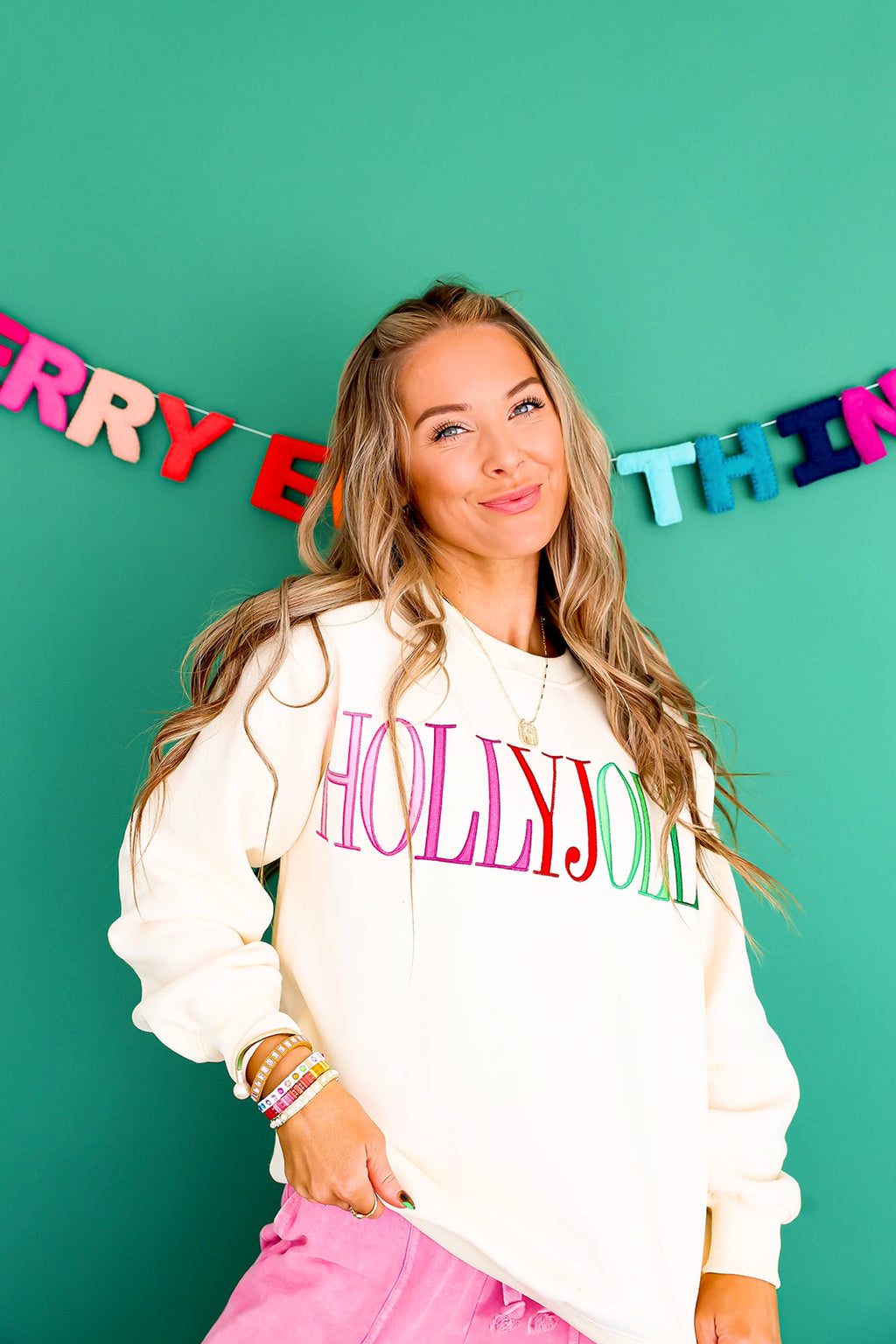 Holly Jolly Sweatshirt – Cream