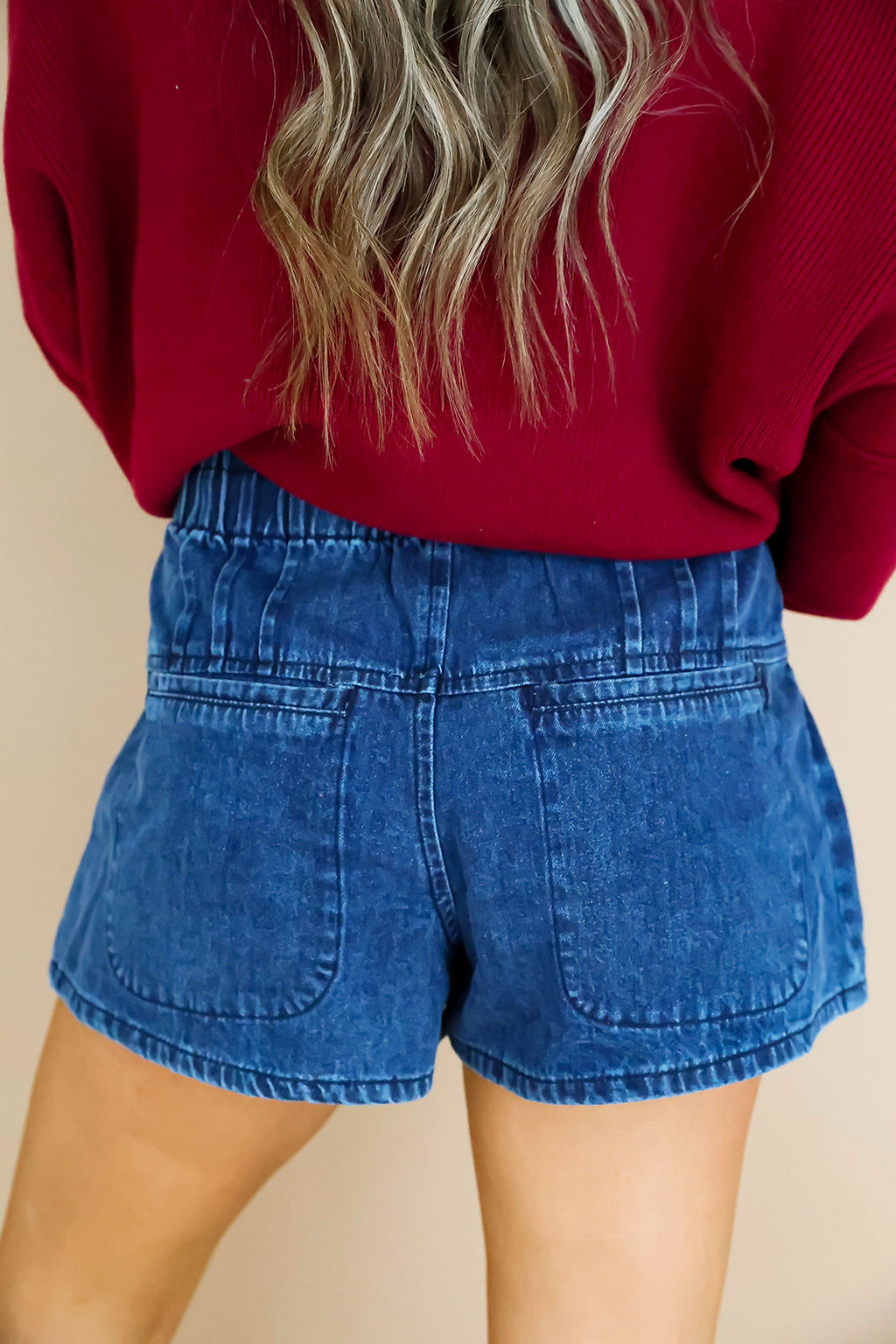 City Stroll Denim Shorts – Dark Wash