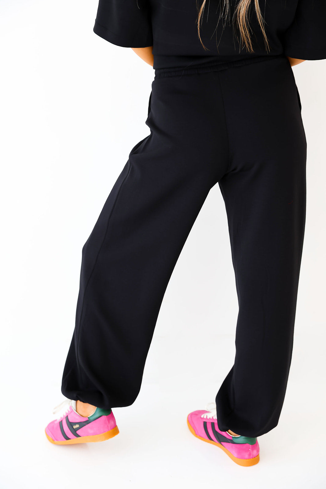 Scuba Luxe Joggers- Black