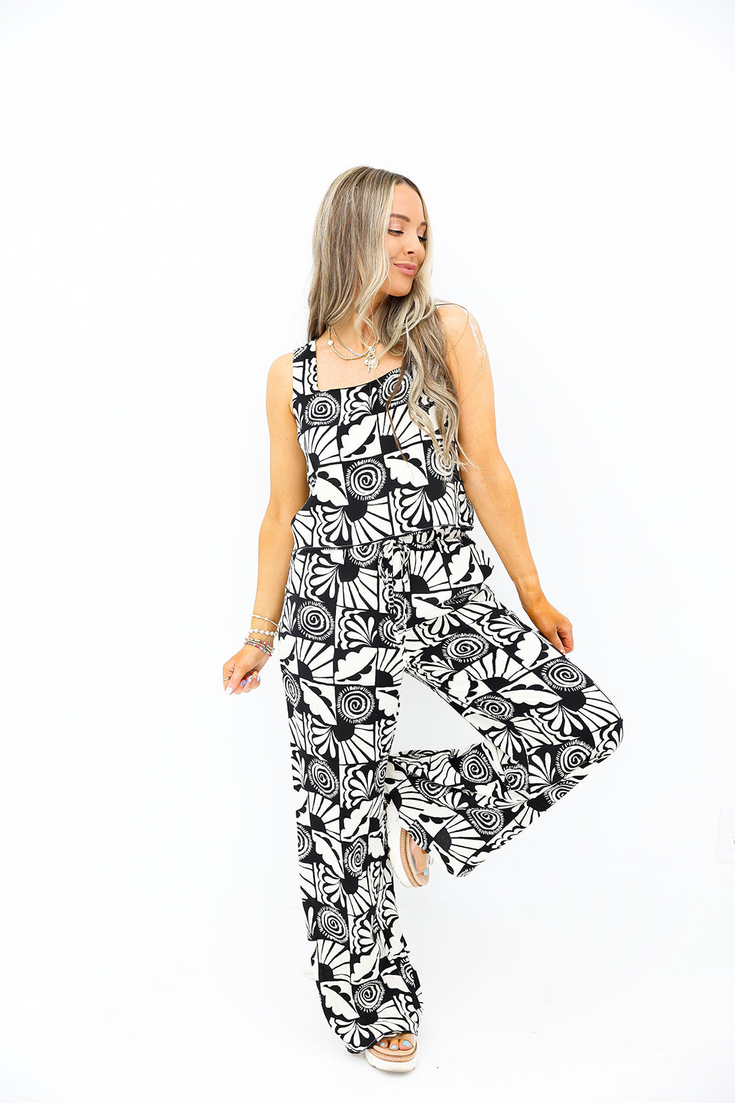 Headed To The Coast Set-Black/Cream