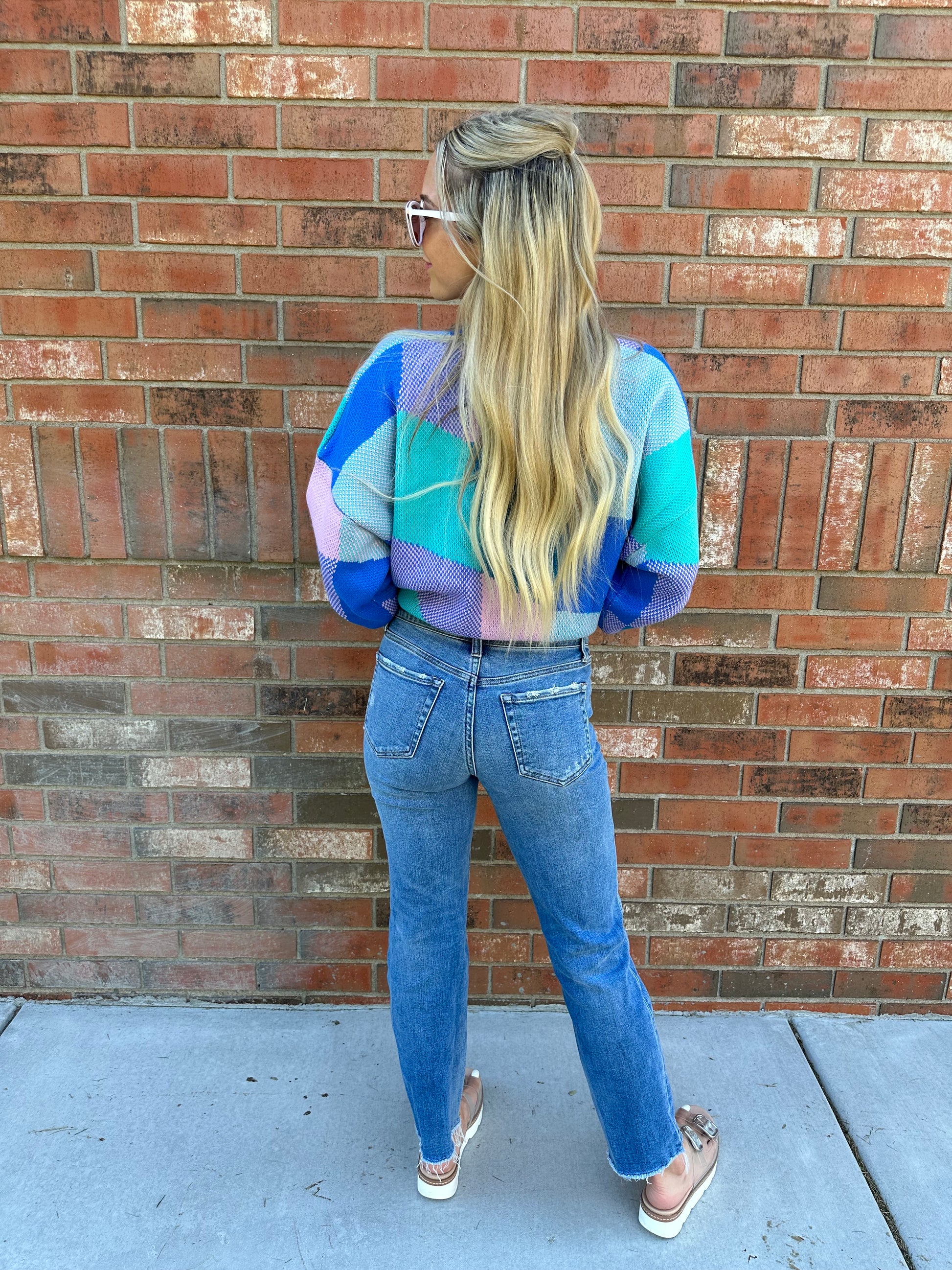 Feeling Good Mid Rise Crop Straight Jeans
