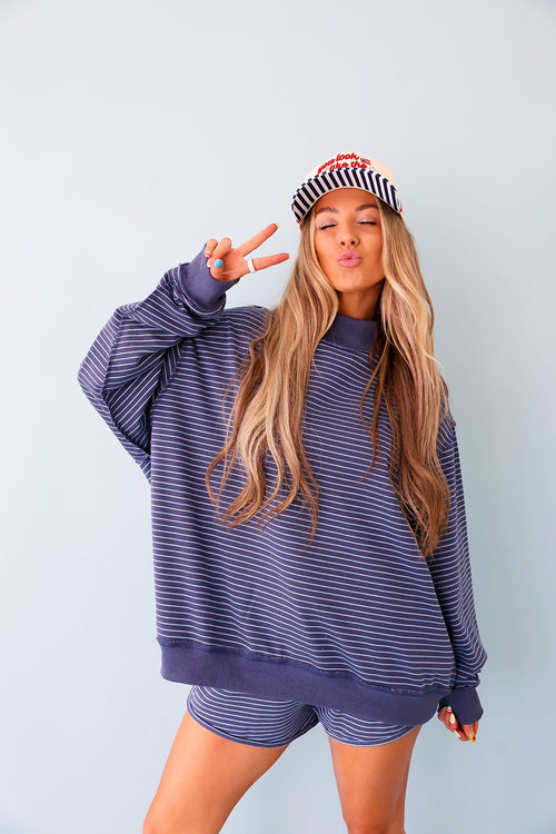 Comfy Club Mockneck– Navy/Blue