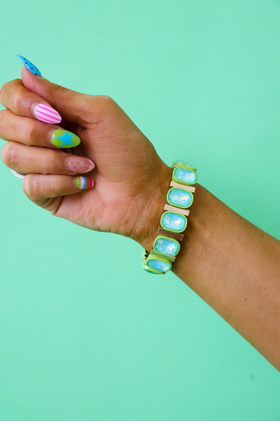 Green Glow Gem Bracelet