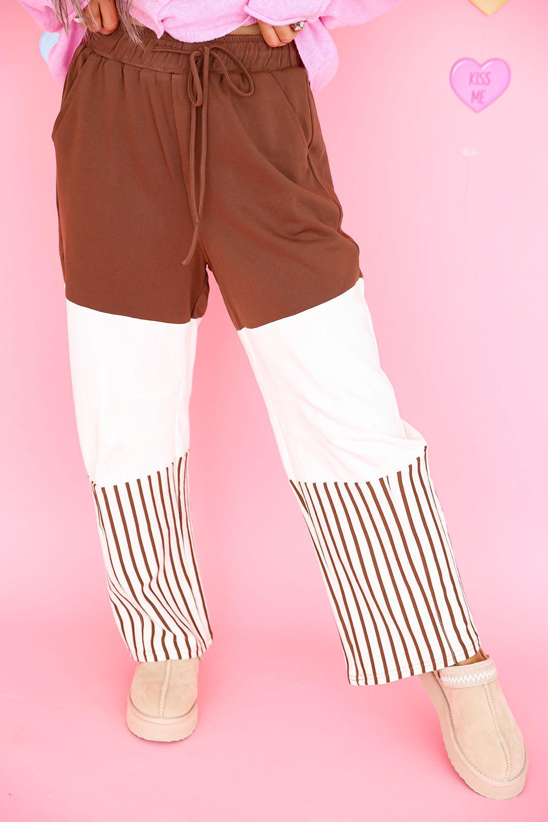 Mocha Moment Barrel Track Pant