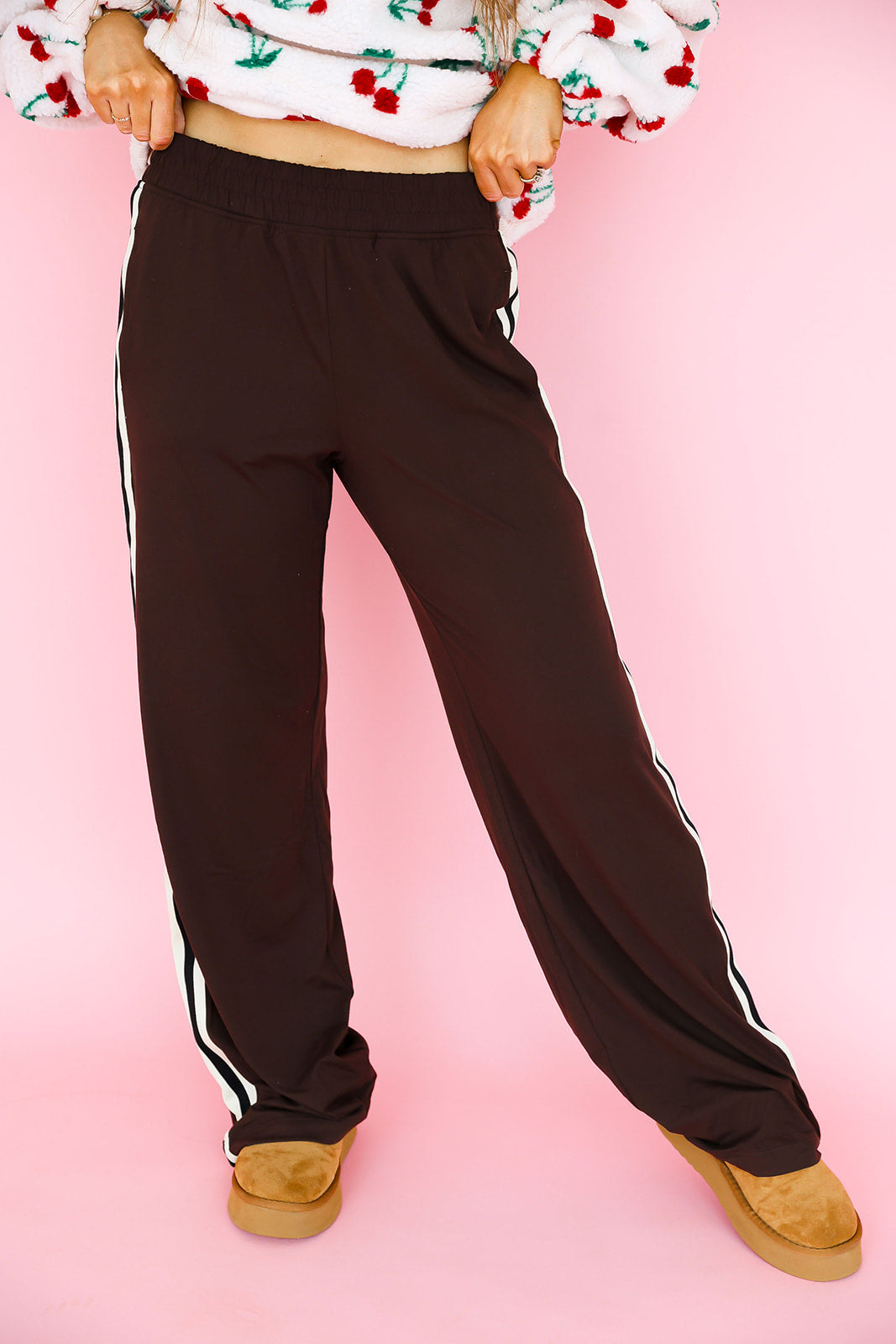 On the Move Side Stripe Pant – Brown