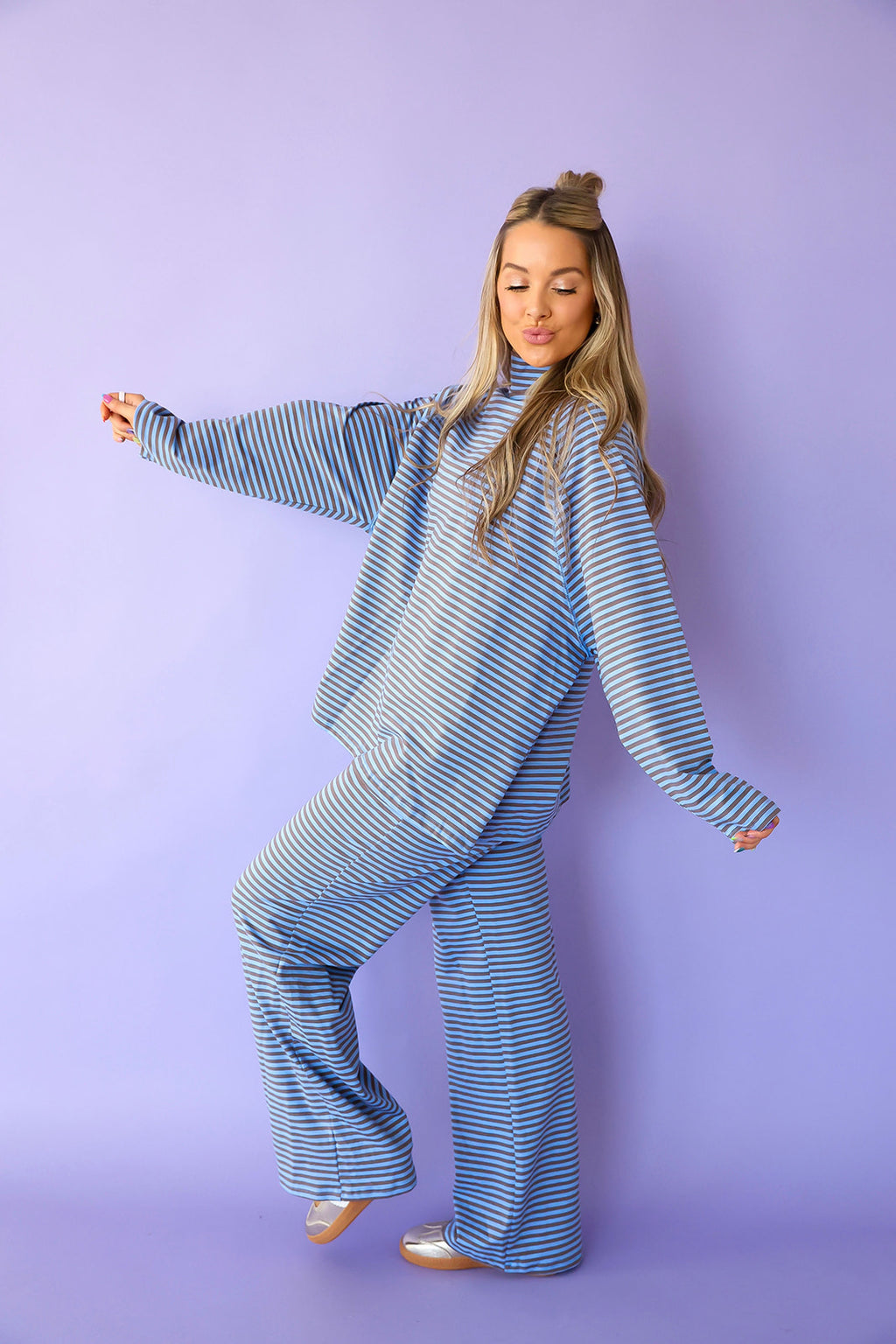 Running Out The Door Stripe Set- Dusty Blue/Charcoal