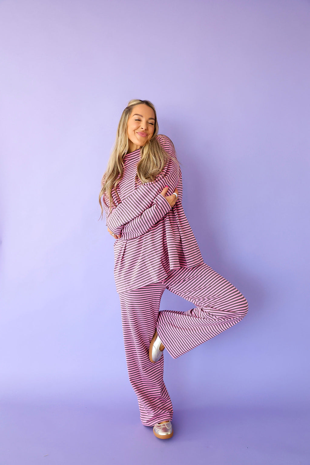 Running Out The Door Stripe Set - Pink/Burgundy