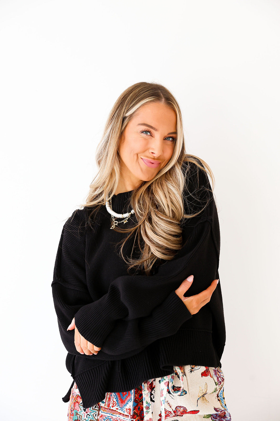 Say Yes Sweater Short- Black