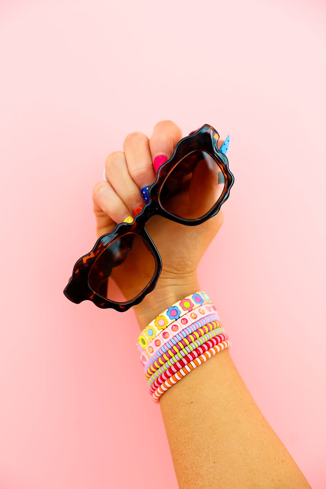 Scalloped Edge Sunnies – Tortoise