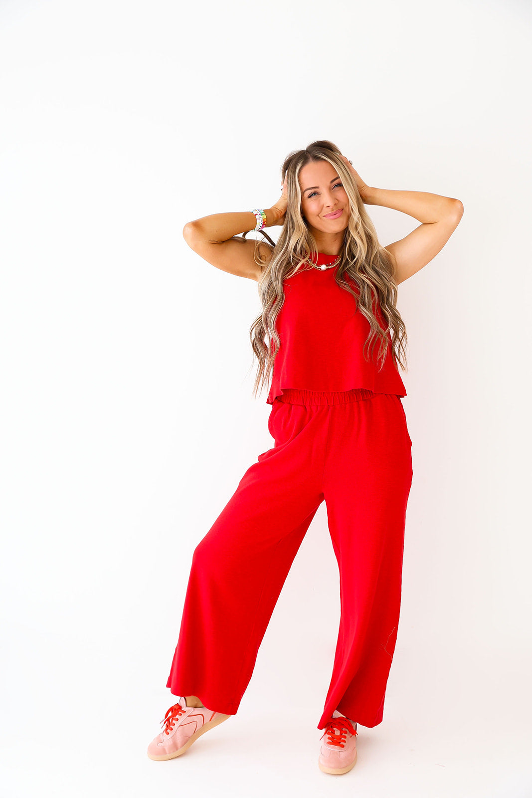 Set the Tone Set – Red