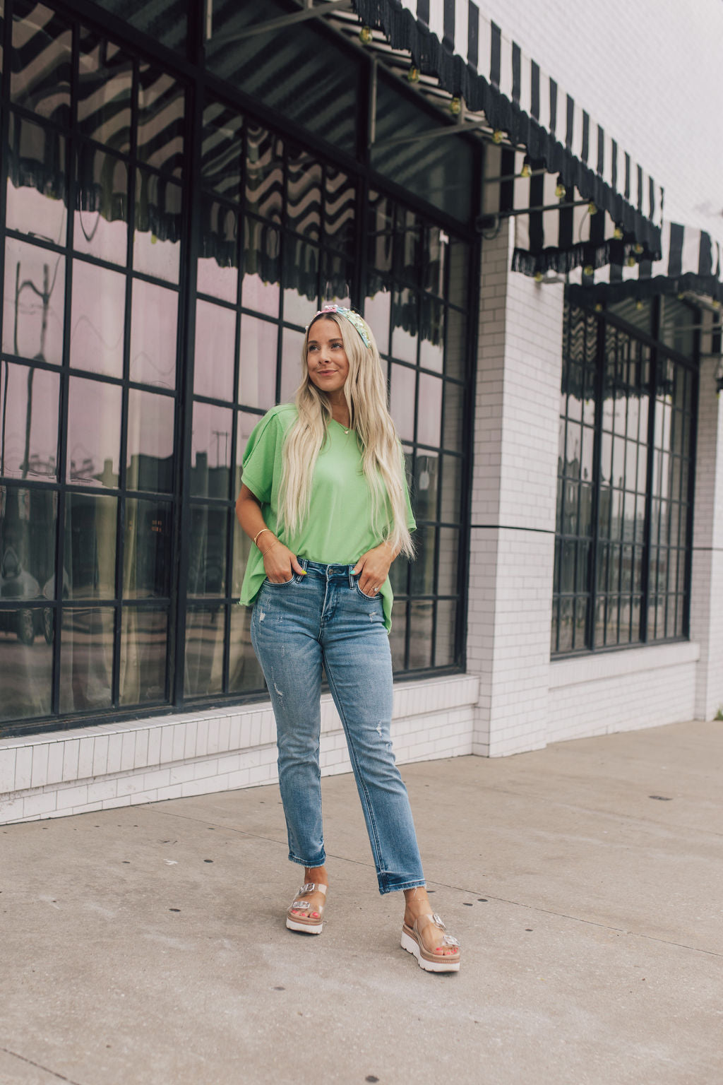 High Rise Slim Crop Straight Jeans